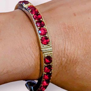 Vintage Red Rhinestone Gold Tone Stretch Bracelet